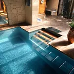 Apartman El Refugio & *