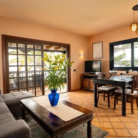 Apartamento El Refugio & *